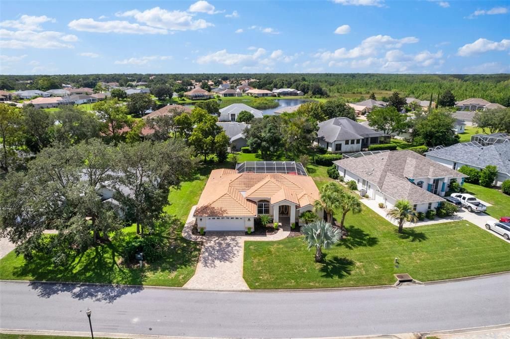 For Sale: $599,900 (3 beds, 2 baths, 2777 Square Feet)