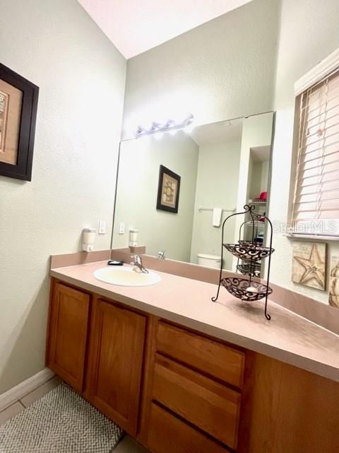 Half bath vanity