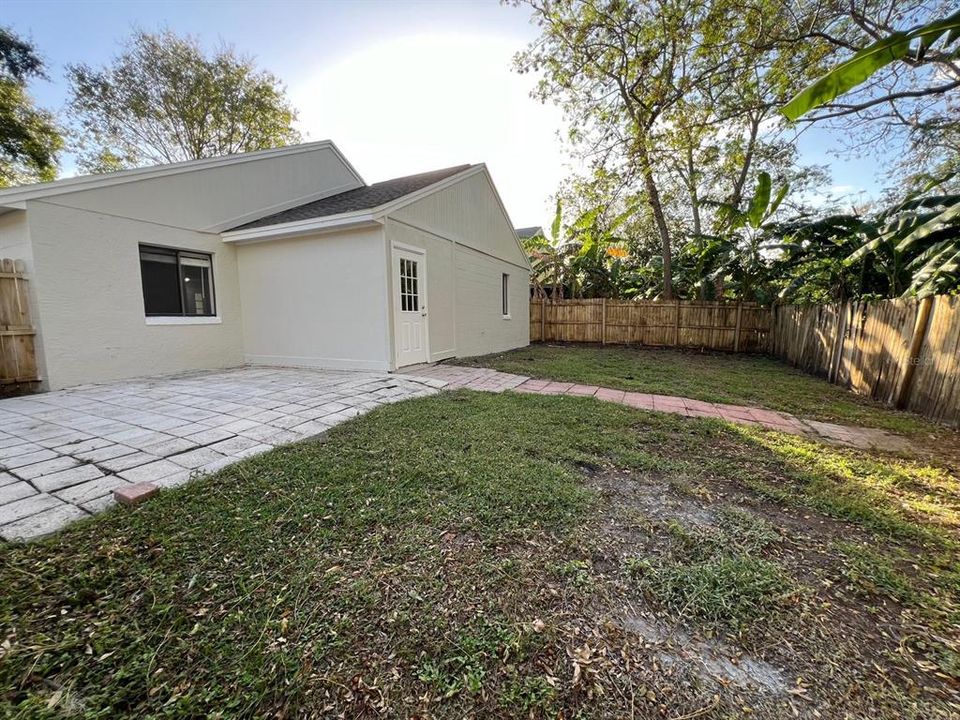 For Sale: $365,000 (3 beds, 2 baths, 1580 Square Feet)