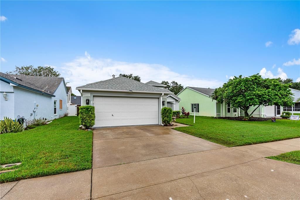 For Sale: $315,000 (3 beds, 2 baths, 1349 Square Feet)