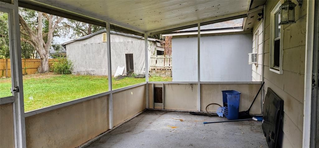 Screened Patio