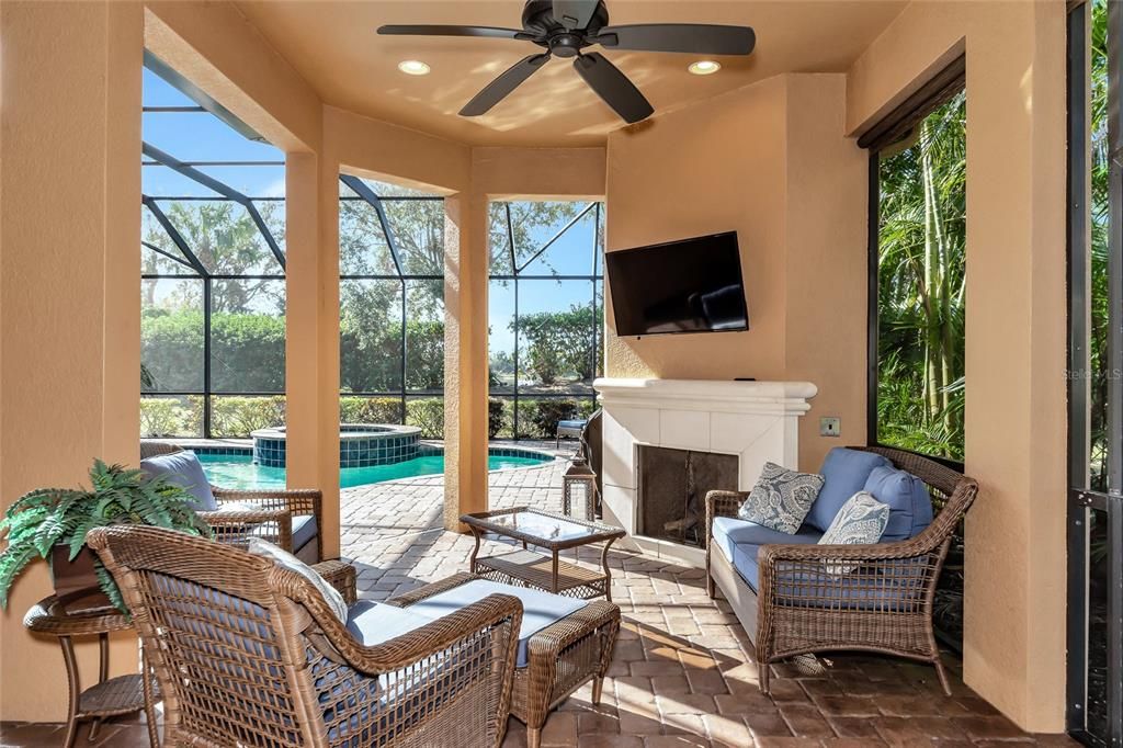 extended lanai with fireplace