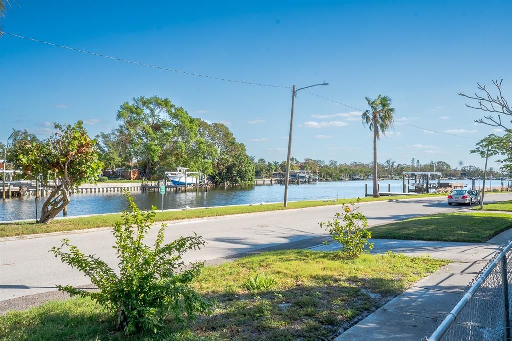 For Sale: $599,000 (3 beds, 2 baths, 1400 Square Feet)