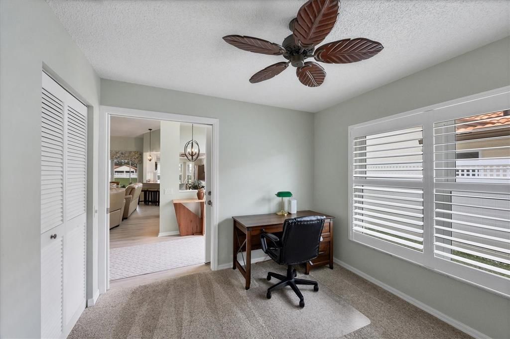 Office/3rd bedroom beside foyer