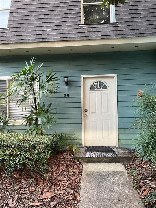 For Rent: $1,665 (3 beds, 2 baths, 1384 Square Feet)