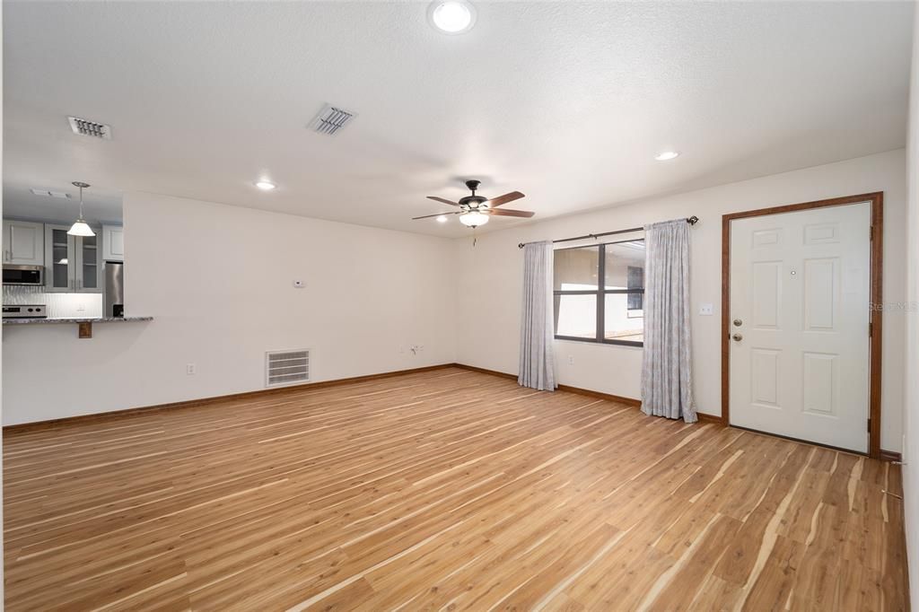 Living and dining room area