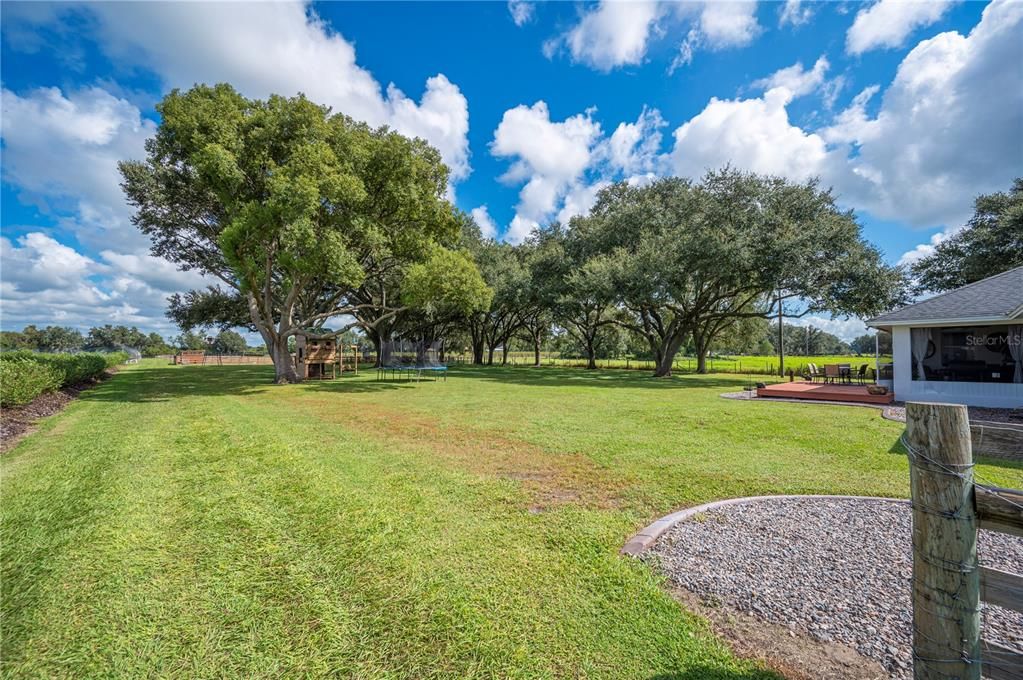 For Sale: $995,000 (4 beds, 2 baths, 1995 Square Feet)