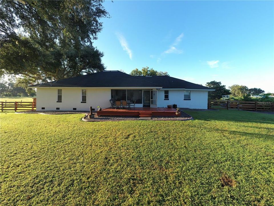 For Sale: $995,000 (4 beds, 2 baths, 1995 Square Feet)