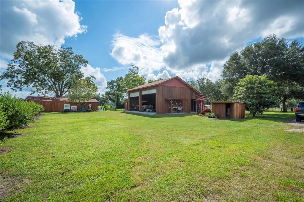 For Sale: $995,000 (4 beds, 2 baths, 1995 Square Feet)