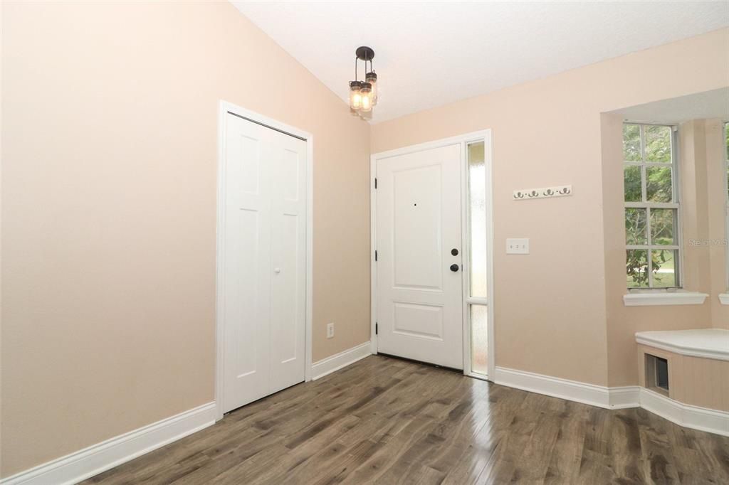 For Sale: $425,000 (4 beds, 2 baths, 1536 Square Feet)