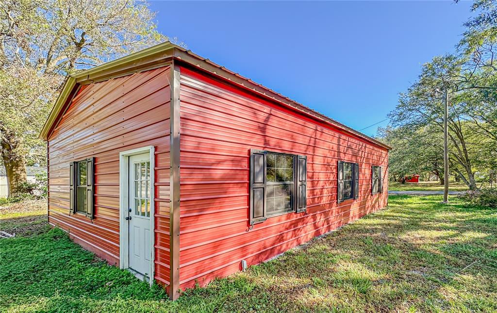 For Sale: $330,000 (3 beds, 2 baths, 1876 Square Feet)