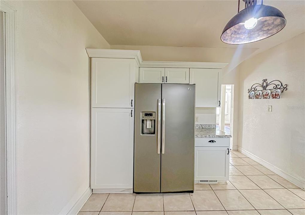 For Sale: $330,000 (3 beds, 2 baths, 1876 Square Feet)