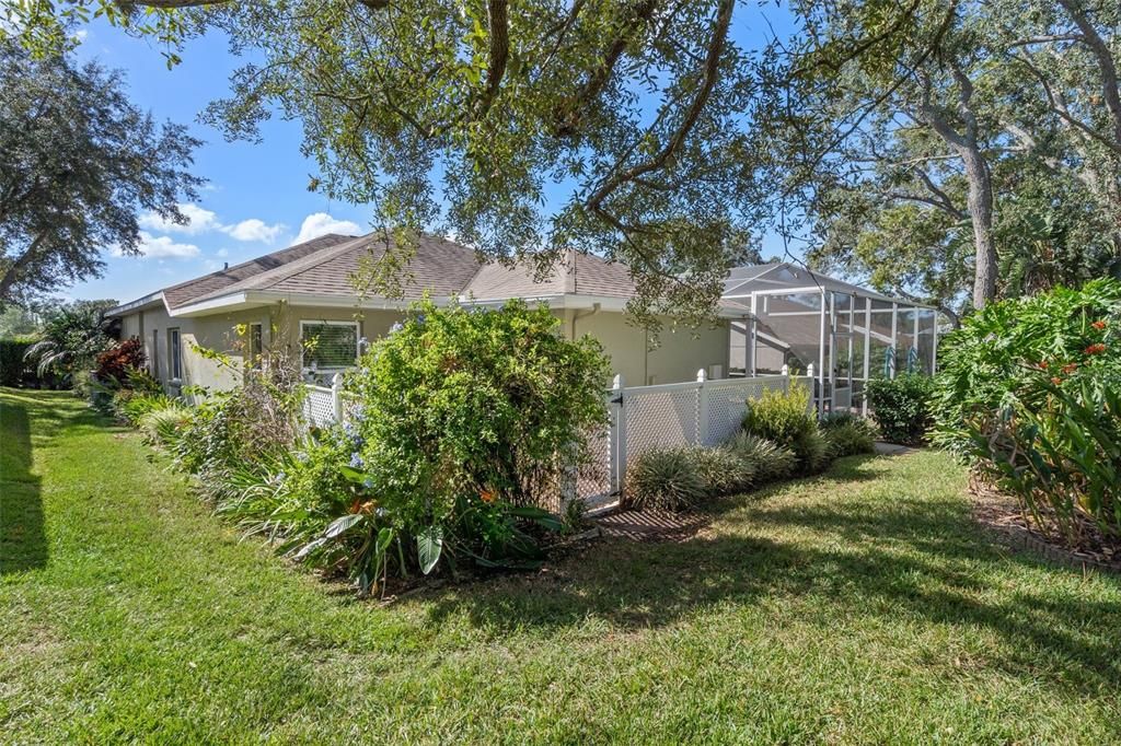 For Sale: $500,000 (4 beds, 2 baths, 1969 Square Feet)