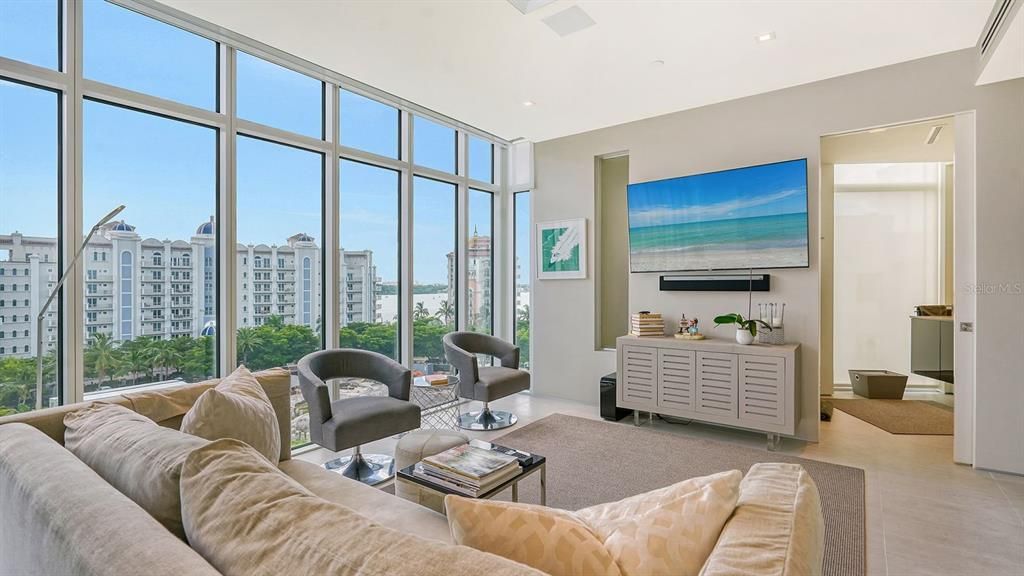 For Sale: $7,900,000 (4 beds, 4 baths, 4101 Square Feet)