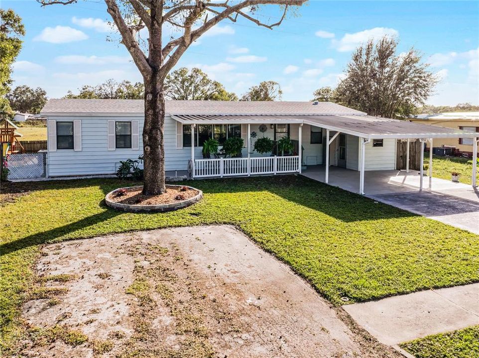 For Sale: $233,000 (3 beds, 2 baths, 1560 Square Feet)