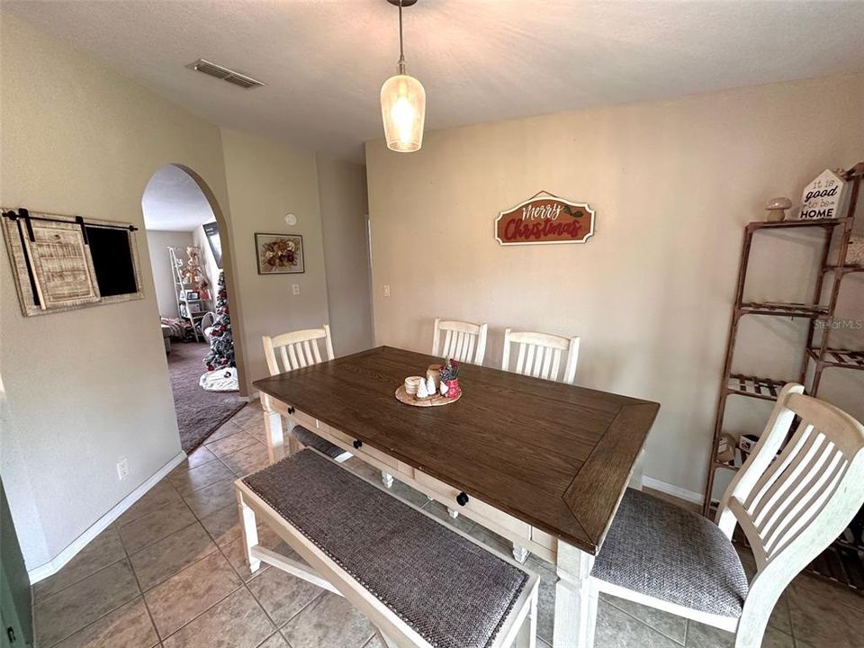 For Sale: $269,900 (3 beds, 2 baths, 1860 Square Feet)