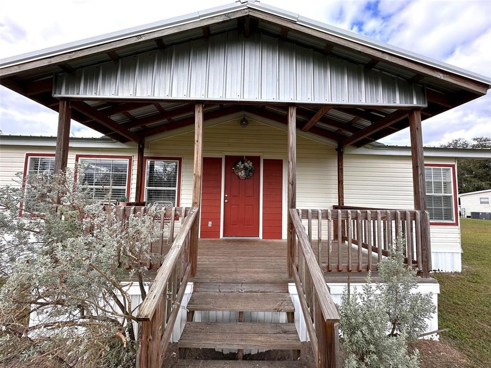 For Sale: $269,900 (3 beds, 2 baths, 1860 Square Feet)