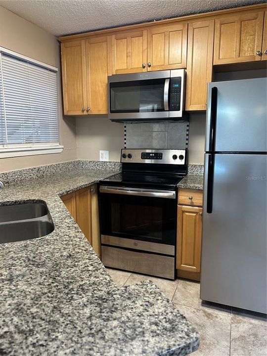 For Rent: $1,250 (1 beds, 1 baths, 526 Square Feet)