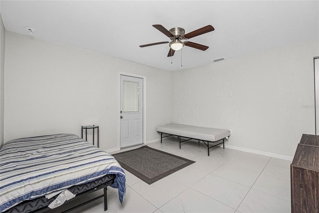 For Sale: $284,900 (3 beds, 2 baths, 1267 Square Feet)