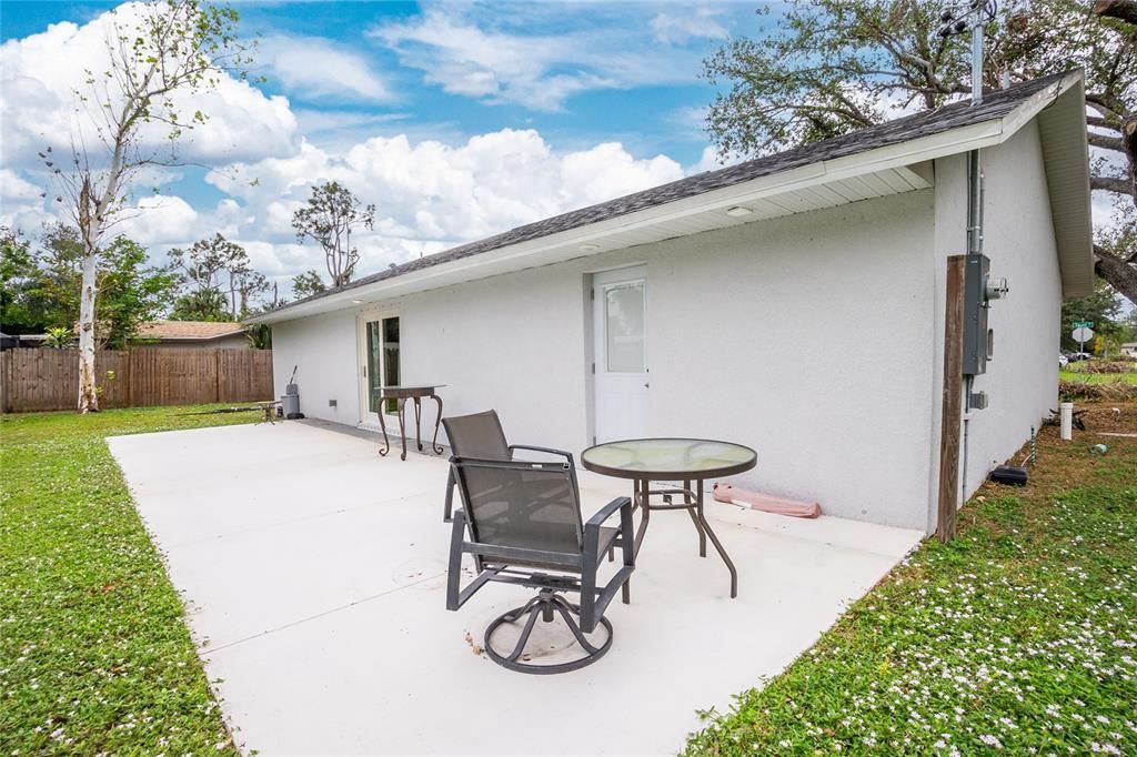 For Sale: $284,900 (3 beds, 2 baths, 1267 Square Feet)