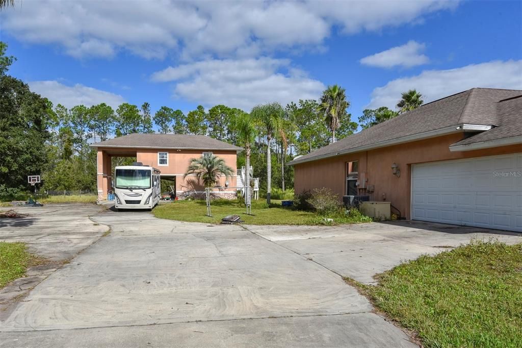 Oversized driveway