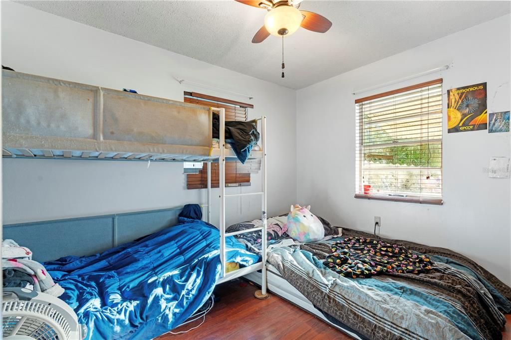 For Sale: $219,000 (3 beds, 1 baths, 1208 Square Feet)