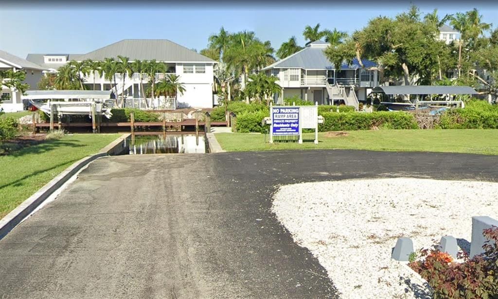 community boat ramp