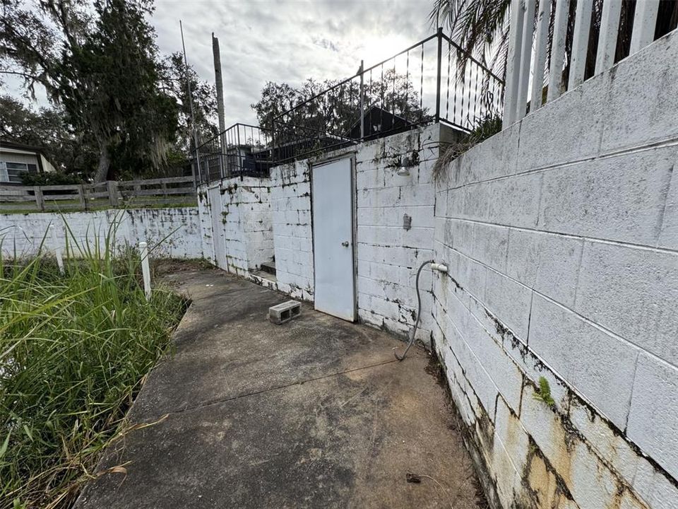 Bait room door off seawall