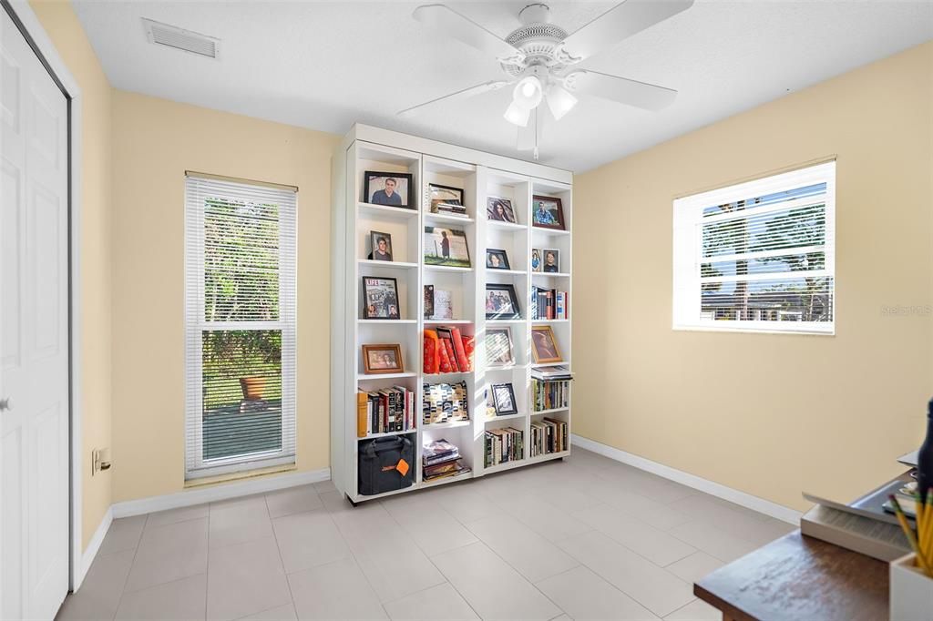 Bedroom 2 with Murphy bed