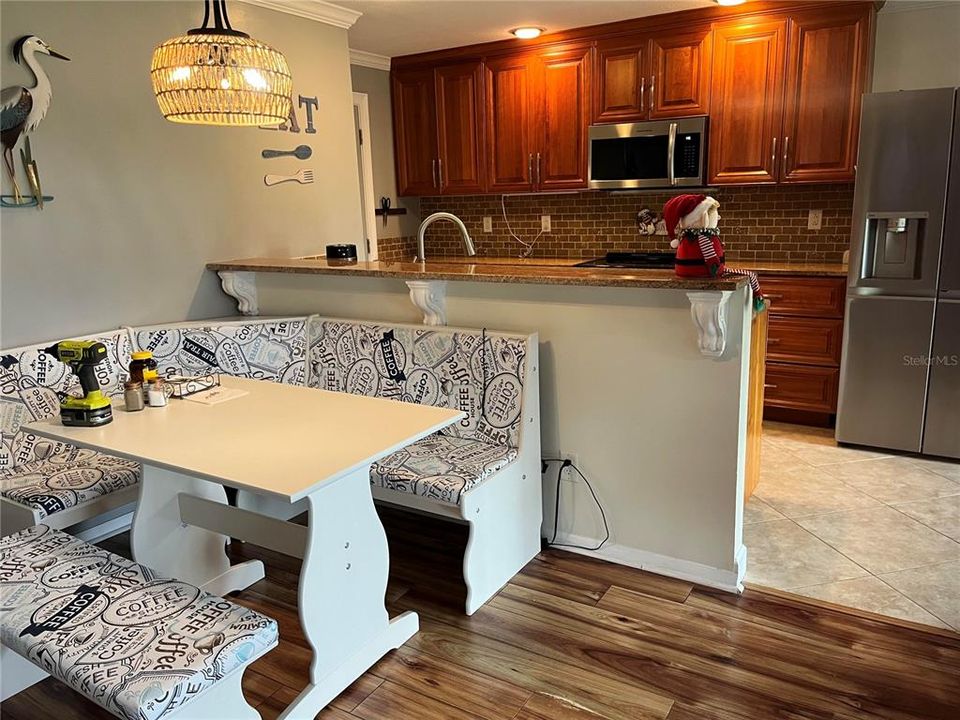 Diningroom area/Kitchen view