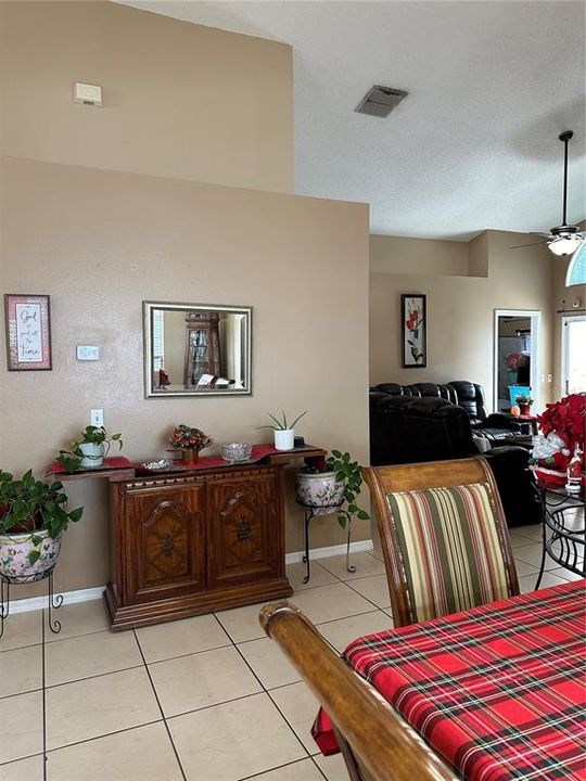 For Sale: $349,990 (4 beds, 2 baths, 1402 Square Feet)