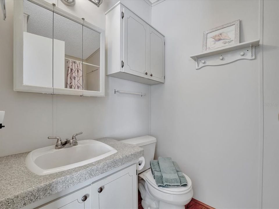 For Sale: $229,900 (3 beds, 2 baths, 1452 Square Feet)