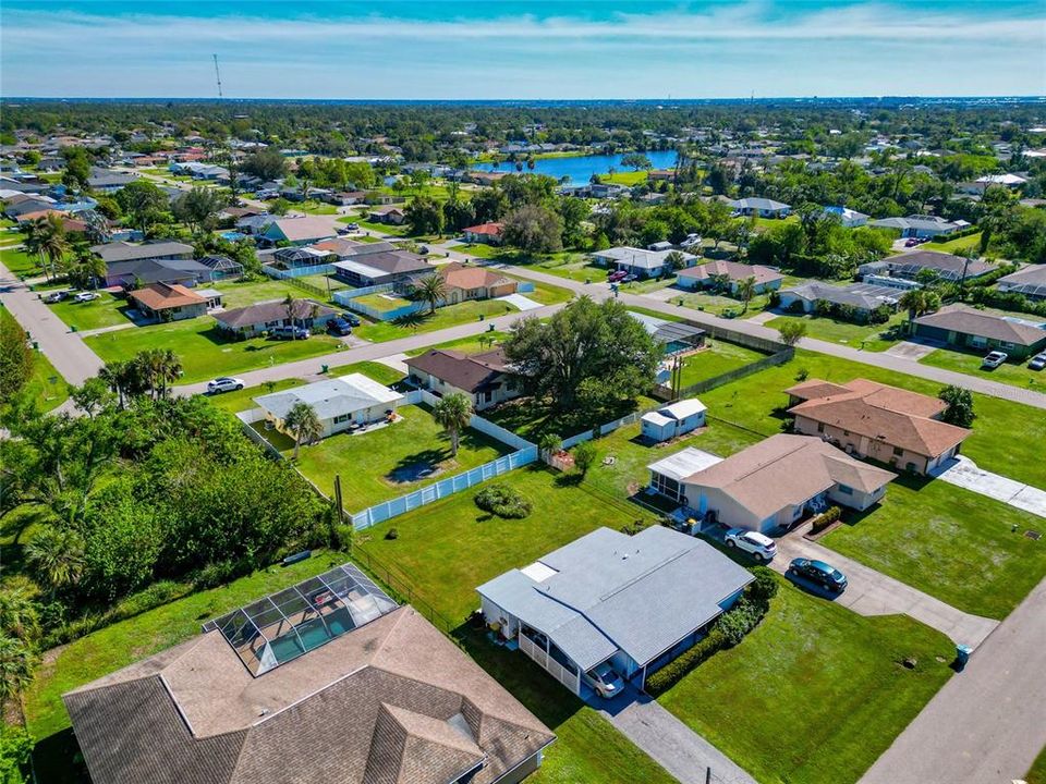 For Sale: $329,900 (3 beds, 2 baths, 1716 Square Feet)