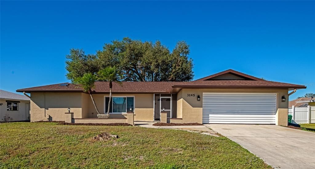 For Sale: $329,900 (3 beds, 2 baths, 1716 Square Feet)