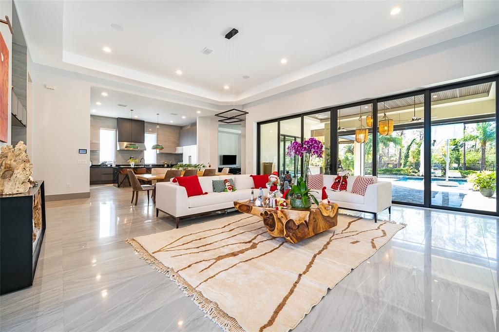 For Sale: $2,575,000 (4 beds, 5 baths, 4428 Square Feet)