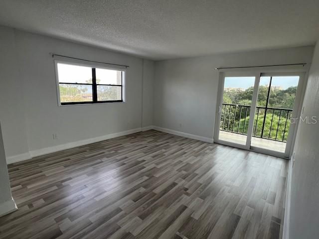 For Rent: $2,500 (3 beds, 2 baths, 1345 Square Feet)