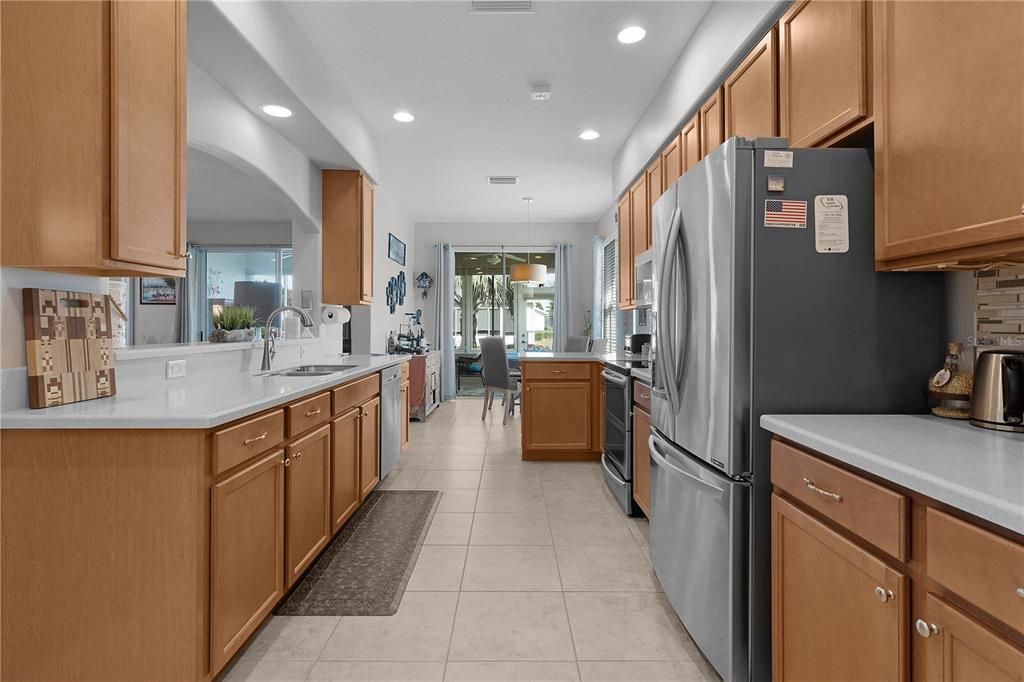 Kitchen & Stainless Steel Appliances