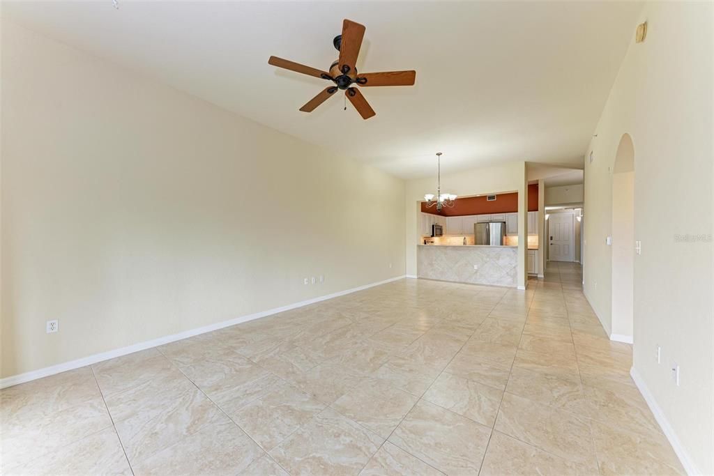 For Sale: $329,900 (3 beds, 2 baths, 1759 Square Feet)