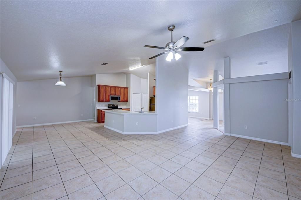 For Sale: $385,000 (4 beds, 2 baths, 2315 Square Feet)