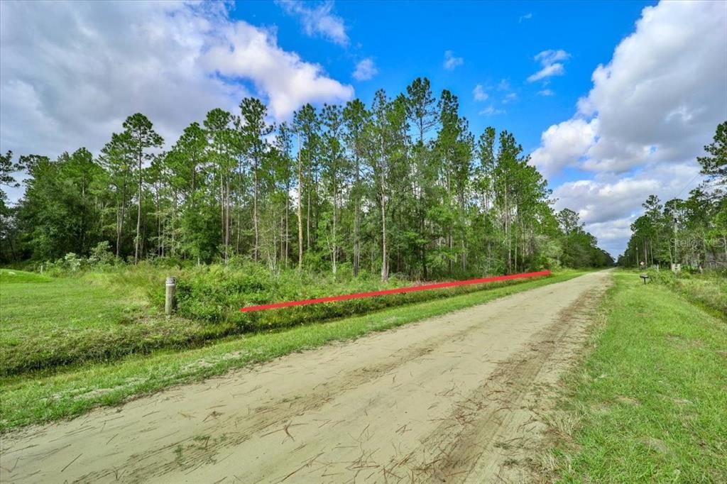 На продажу: $50,000 (2.27 acres)