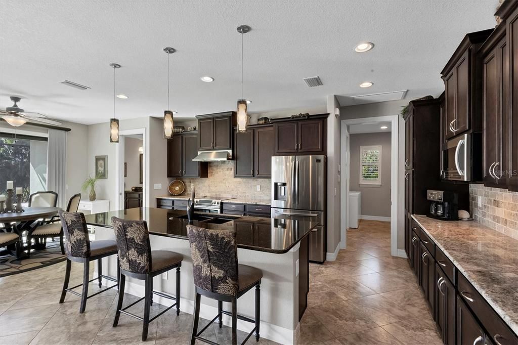 Breakfast Bar and Lots of Storage!