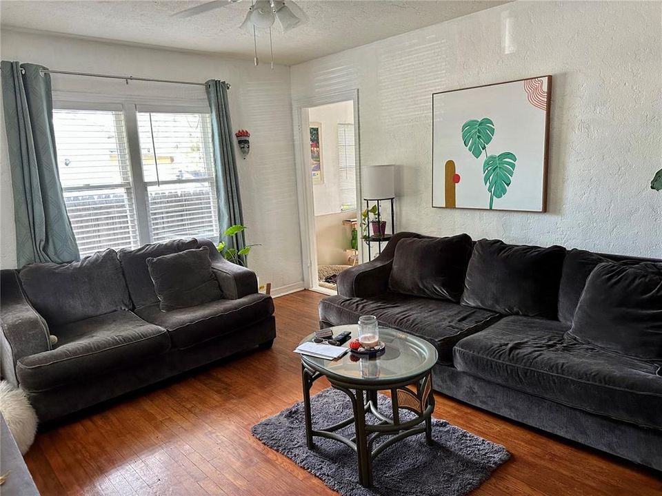 Living area with hardwood floors