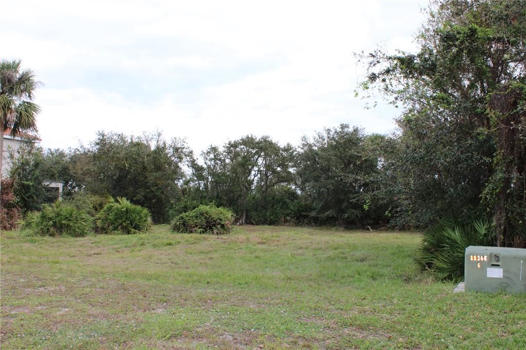 En Venta: $225,000 (0.52 acres)