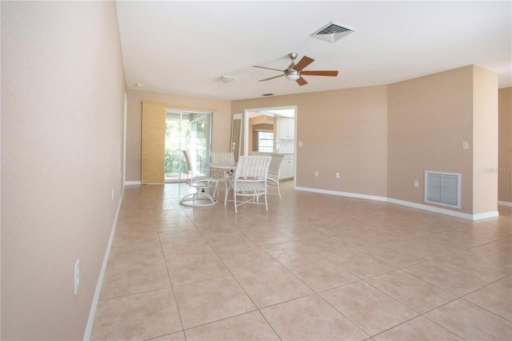 For Rent: $3,000 (3 beds, 2 baths, 1881 Square Feet)