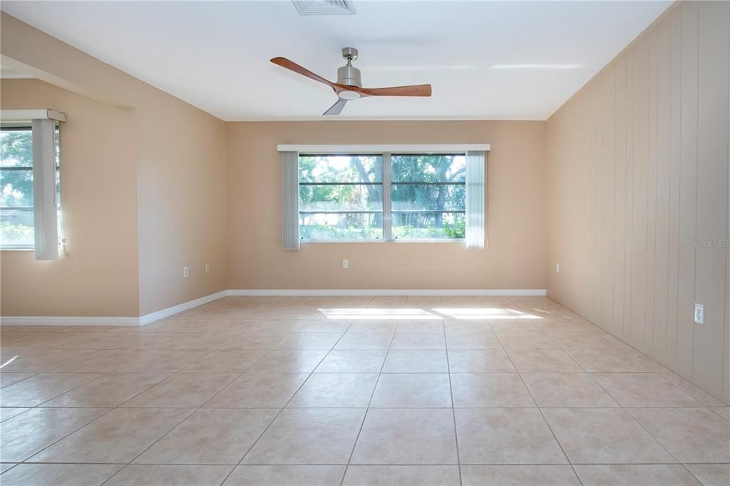 For Rent: $3,000 (3 beds, 2 baths, 1881 Square Feet)