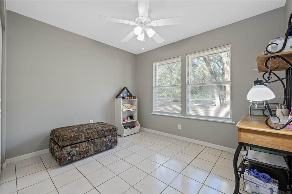 For Sale: $242,000 (3 beds, 2 baths, 1200 Square Feet)