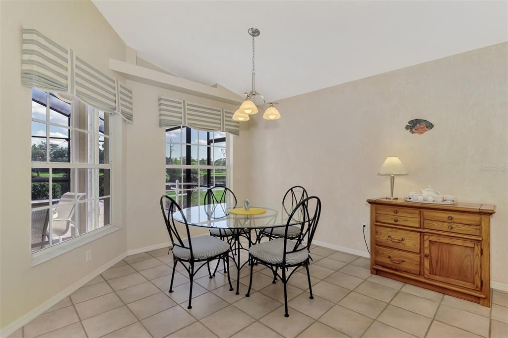 For Sale: $448,000 (3 beds, 2 baths, 1585 Square Feet)