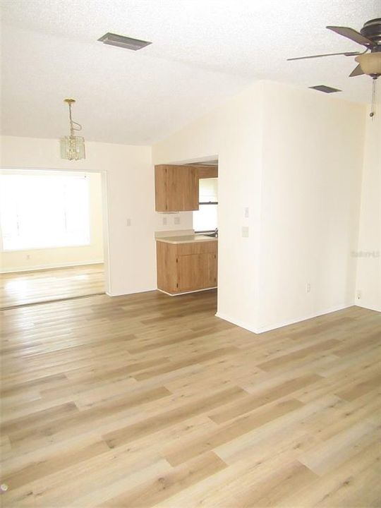 For Rent: $1,500 (2 beds, 2 baths, 1054 Square Feet)