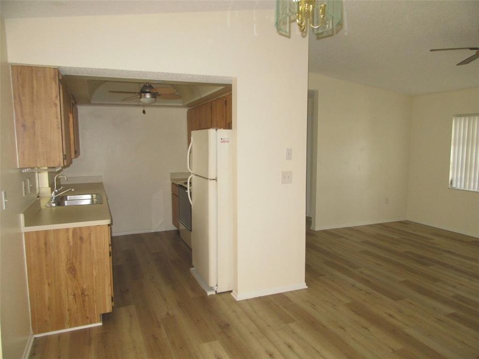 For Rent: $1,500 (2 beds, 2 baths, 1054 Square Feet)