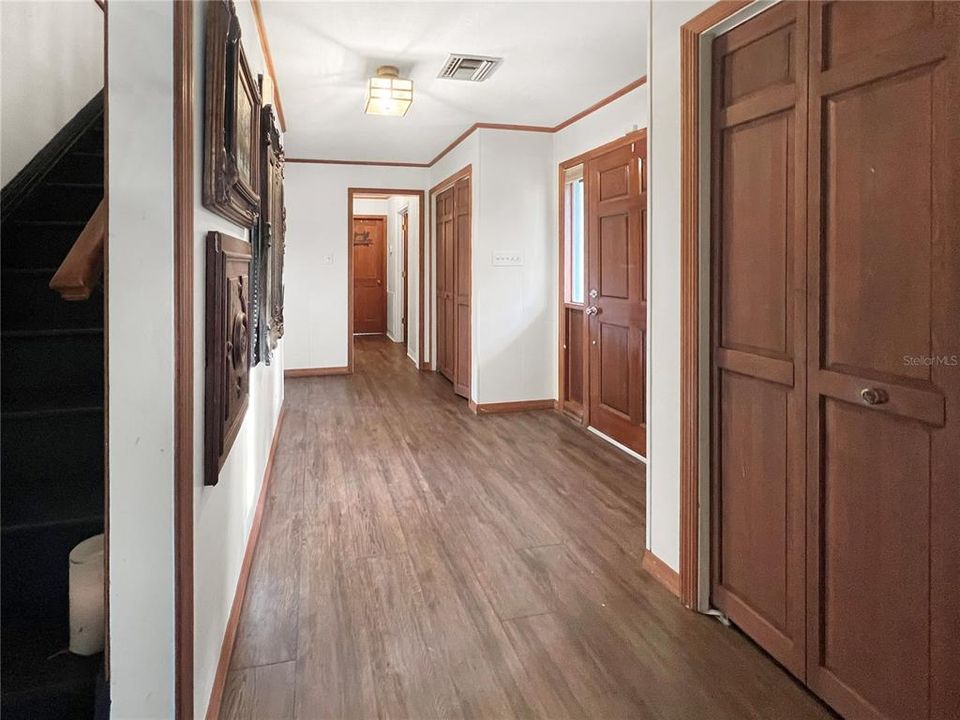 Entry way